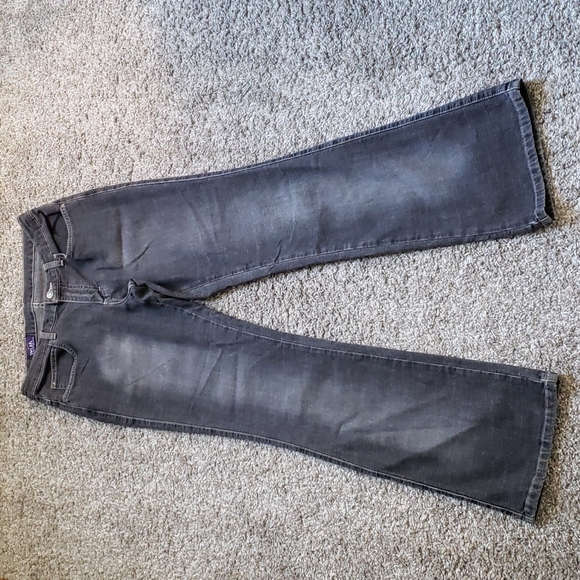 Wish Jeans - Picture 2 of 8